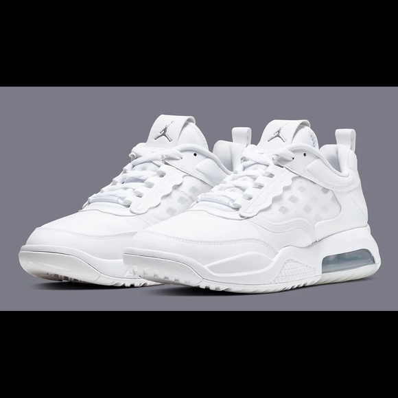 jordan max 200s